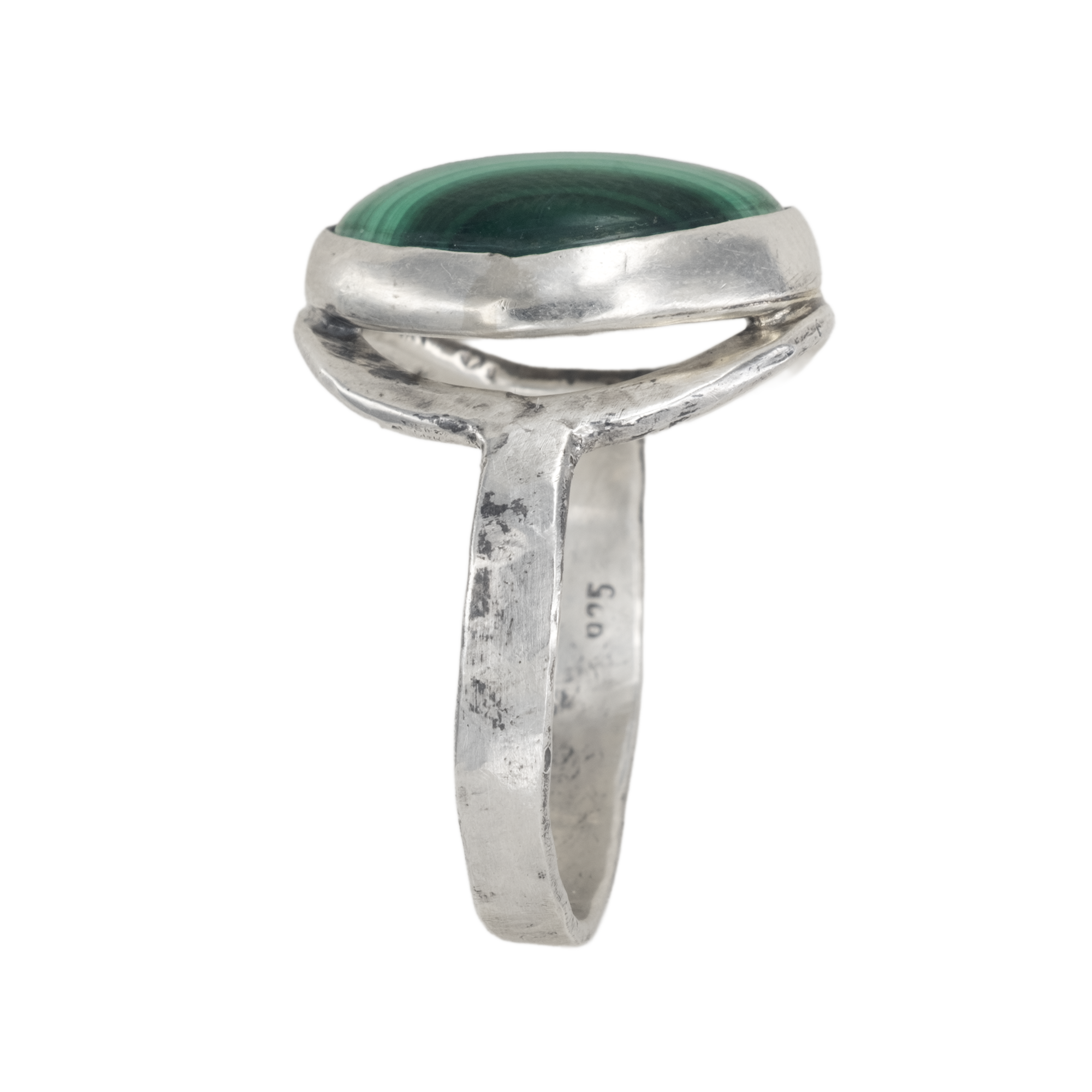 Saddle Set Bezel Cab Ring